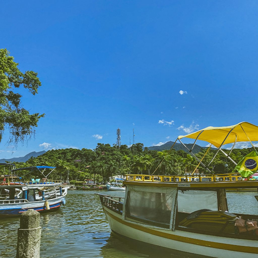 city-tour-em-paraty-passeio-historico-em-paraty-walking-tour-paraty-rj (1)