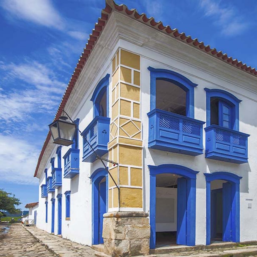 city-tour-em-paraty-passeio-historico-em-paraty-walking-tour-paraty-rj (1)